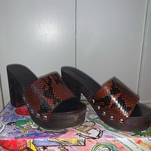 Dream State Vintage clog, BRN US 5/EU 3